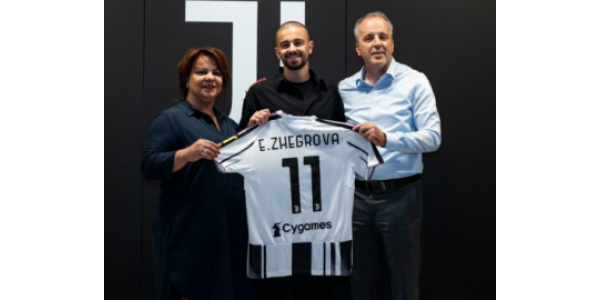 Les supporters espèrent que la Juventus remportera à nouveau le trophée Les supporters espèrent que la Juventus remportera à nouveau le trophée