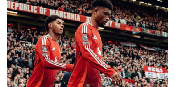 Les signatures sont la seule option pour Manchester United