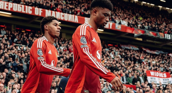 Les signatures sont la seule option pour Manchester United